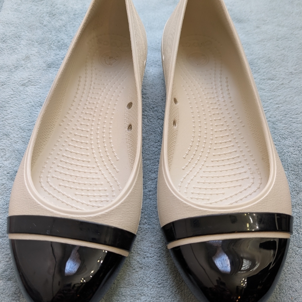 CROCS Women's Flats in Cream and Black